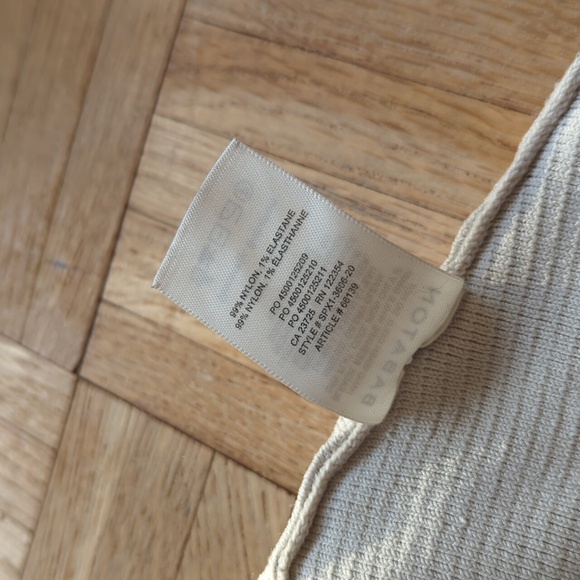 Babaton Ribbed Cream Crop Top - Picture 5 of 5